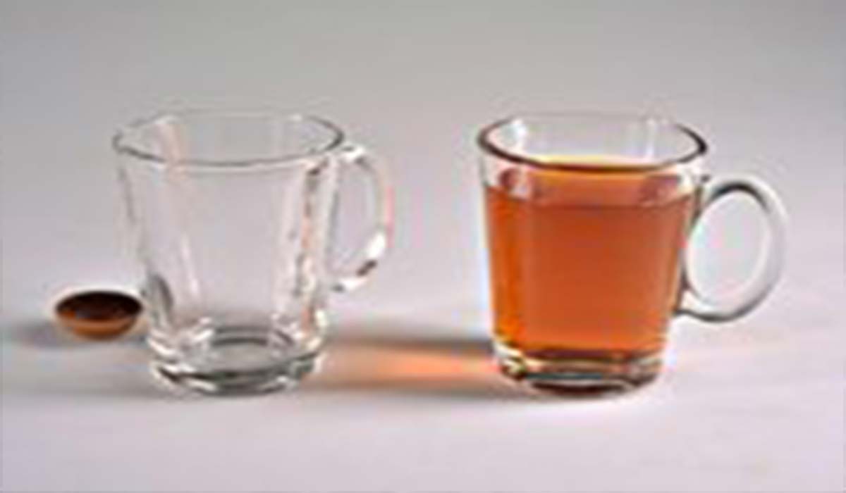 آب یا چای؟ کدام برای رفع تشنگی بهتر است؟