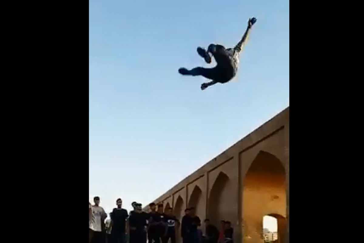 عاقبت ماجراجویی یک پسر جوان روی سی‌وسه پل اصفهان