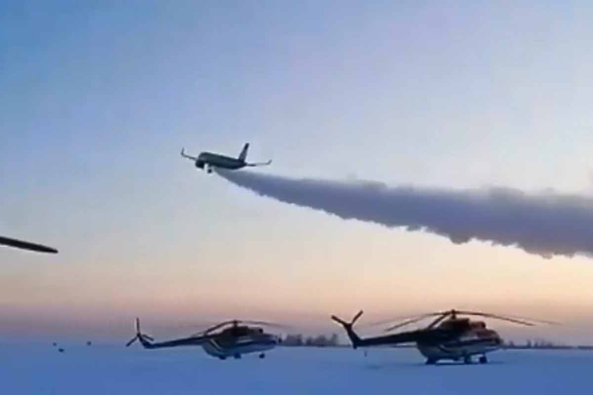 تیک آف هواپیما در یخبندان و برف
