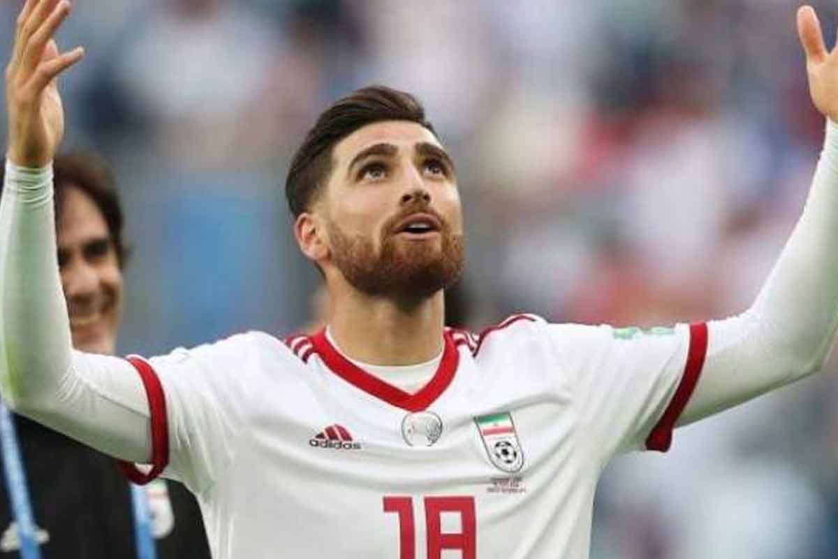 گل دوم ایران به لبنان با ضربه زیبای جهانبخش