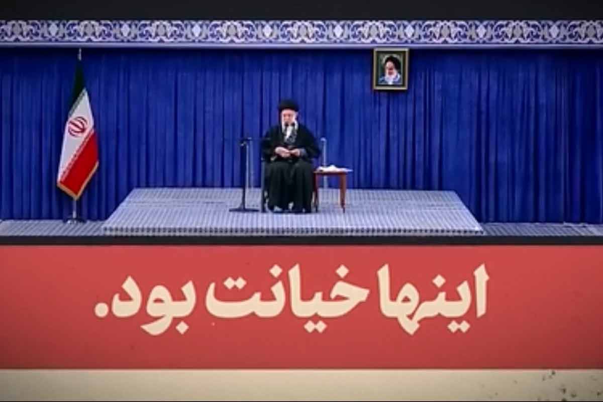 هدف خائنانه/ حضرت آیت‌الله خامنه‌ای