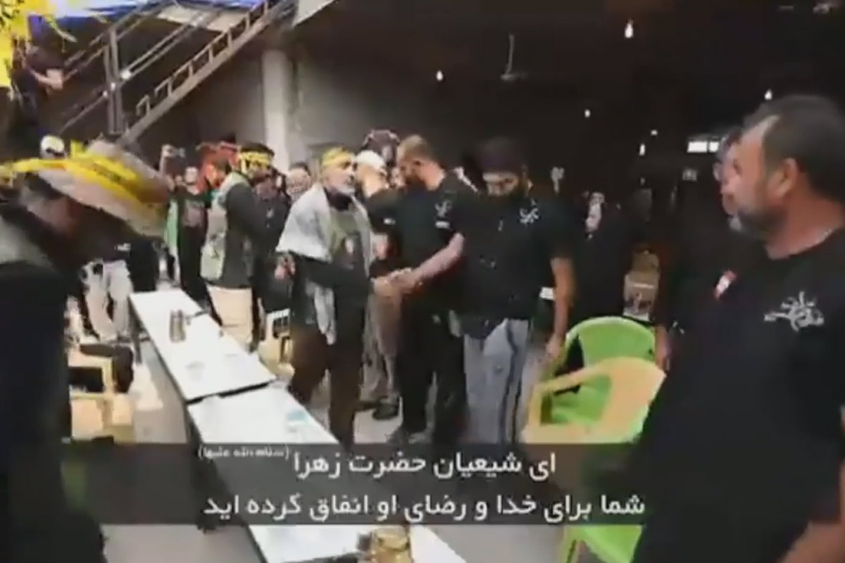 نماهنگ/ اجرای غافلگیرانه گروه تواشیح در موکب‌های عراقی