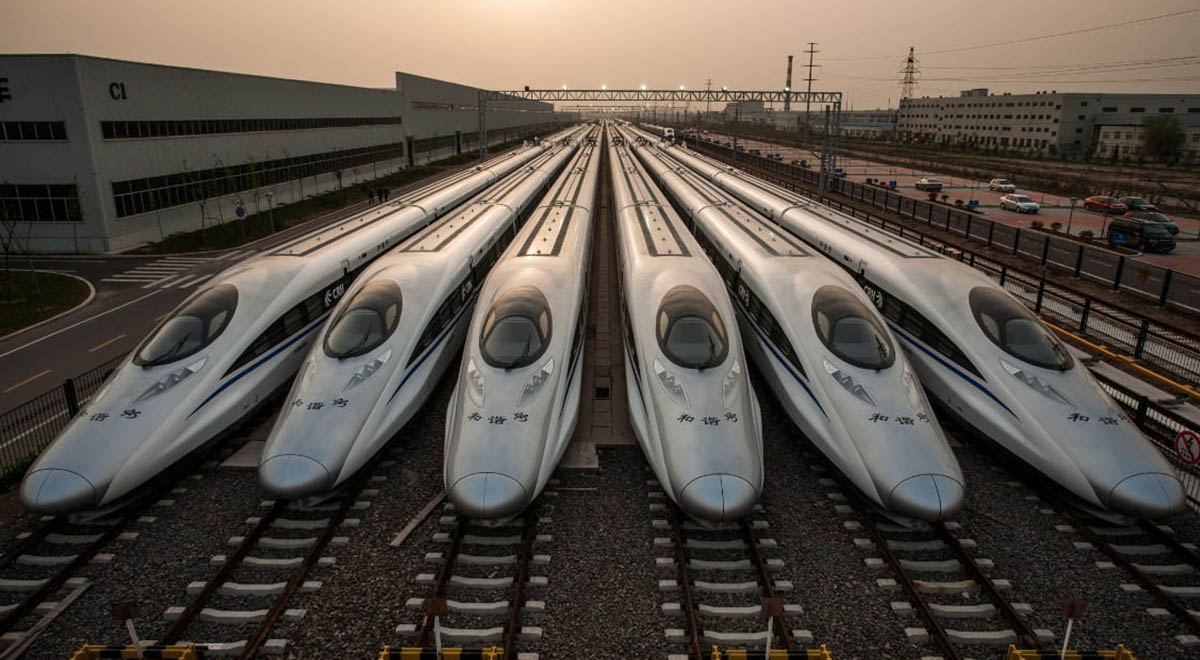 رونمایی از قطار فوق سریع چین با سرعت ۶۰۰ کیلومتر در ساعت!