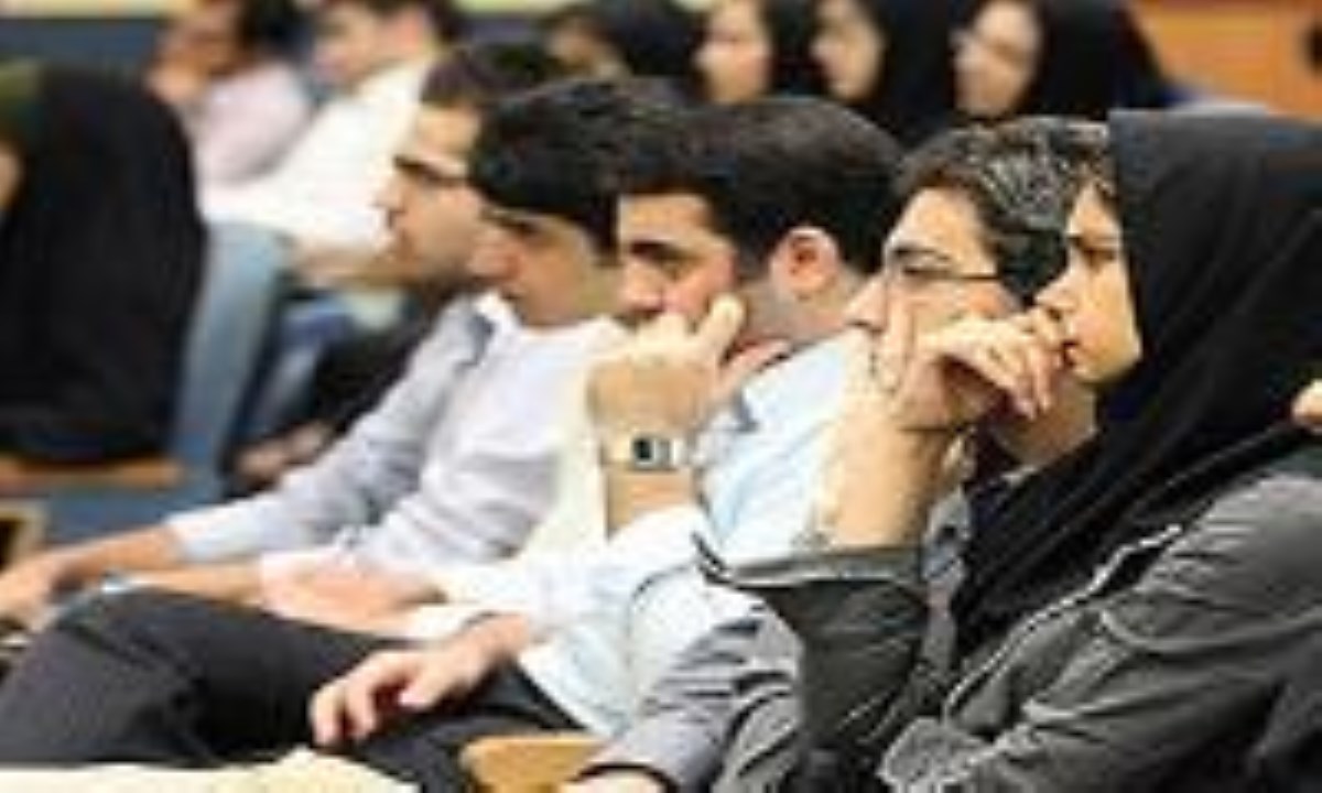 گردهمایی 300 دانشجوی ایرانی از 46 کشور جهان در ایران