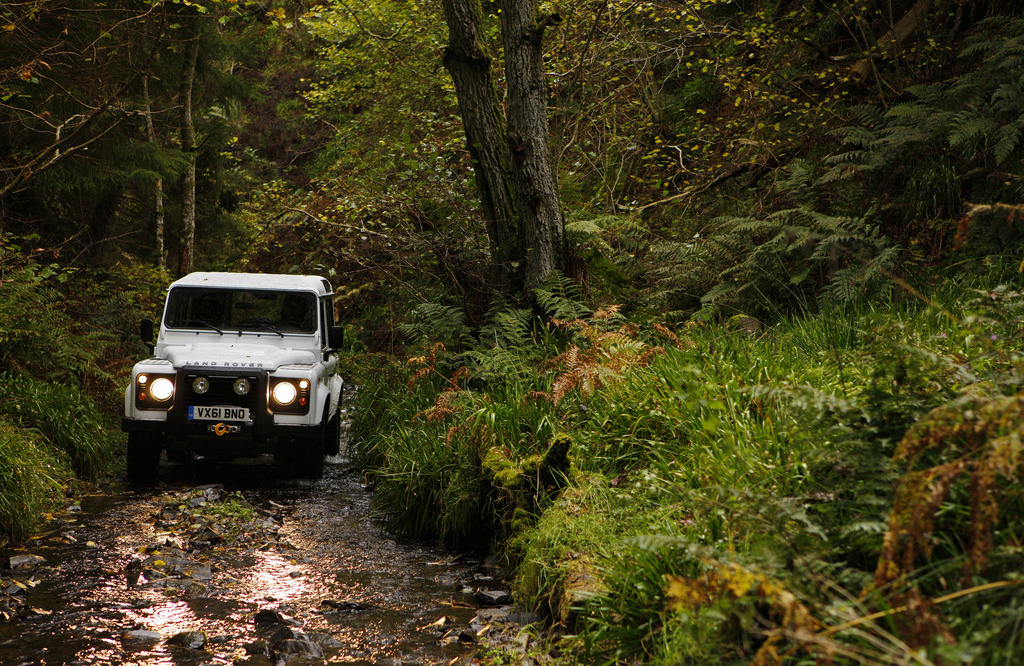 Land Rover-Defender