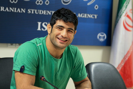 علیرضا کریمی