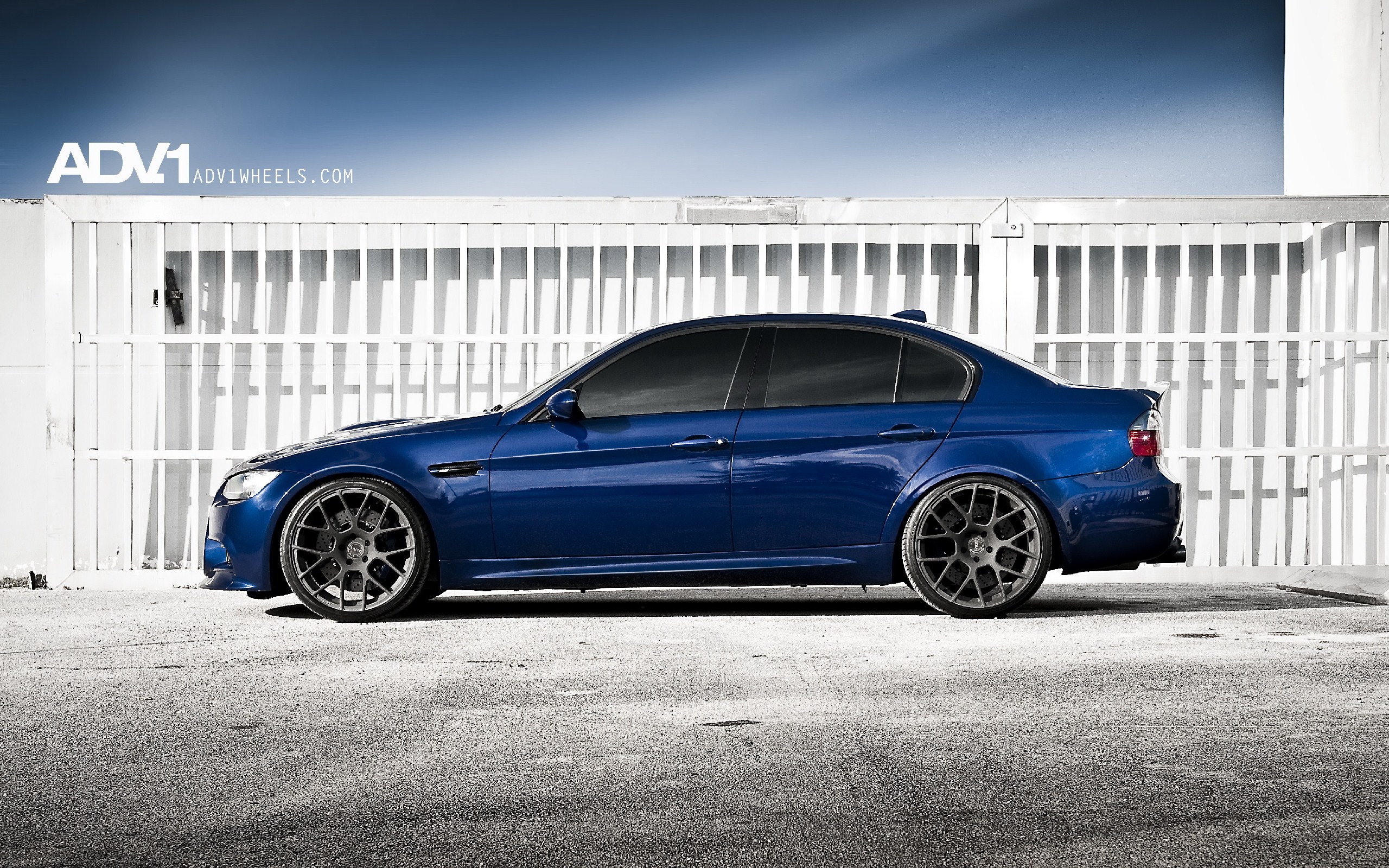 BMW e90 Monaco Blue