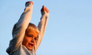 نکات مهم تقویت اعتماد به نفس کودک (5)