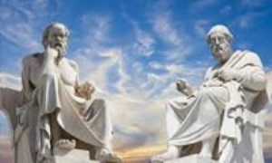 نقد ارسطو بر افلاطون