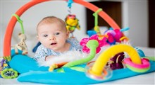 چگونه می توانم به نوزادم در یادگیری کمک کنم؟