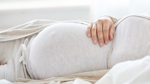 طرز خوابیدن زنان باردار