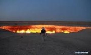 دروازه جهنم: حفره‌ای که بیش از 40 سال است در آتش می‌سوزد