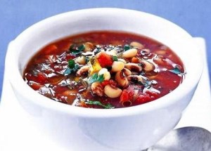 طرز تهیه غذای ملل سوپ لوبیا چیتی