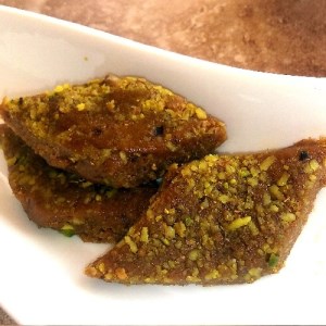 طرز تهیه غذای محلی سنگاسین حلوا (گیلانی)