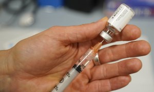 آشنایی با انواع واکسن در دوران بارداری