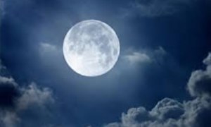 آیا ماه توخالی است؟