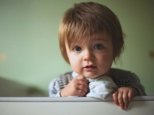 علت شب ادراری کودکان و روش‌های درمان‌