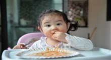 غذا خوردن و نشستن کودک در هر وعده غذایی تا چه مدت باید طول بکشد؟