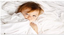 چه راهکاری برای کودکی که شب از خواب بیدار شده و ساعتها بیدار می ماند پیشنهاد می کنید؟