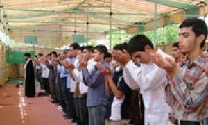 چگونه توانستم دانش آموزانم را به نماز جماعت علاقه مند کنم؟
