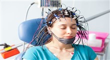 الکتروانسفالوگرام (EEG) یا نوار مغز چیست و کاربرد و تفسیر نتایج آن چگونه است