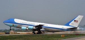 هواپیمای رئیس جمهور آمریکا چه ویژگی هایی دارد؟
