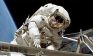 50 سال حضور انسان در فضا