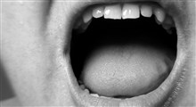 علت غلیظ شدن بزاق دهان چیست و چطور درمان می‌شود؟