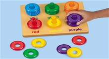 کودکان تازه به راه افتاده چه زمان رنگها را یاد می گیرند؟
