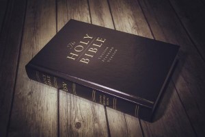 درباره کتاب مقدس چه می دانید؟