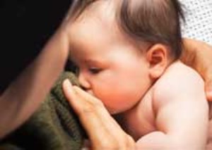 آنچه باید از اهمیت شیر مادر بدانید
