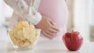 تغذیه مناسب مادران در دوران بارداری
