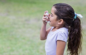 آسم در کودکان، علل، علائم و درمان آن