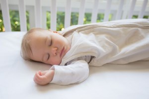 روند خواب نوزاد از 6 تا 9 ماهگی