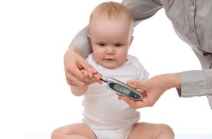 دیابت در کودکان، انواع، علائم و کنترل آن