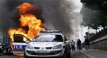 آتش زدن خودرو پلیس توسط معترضین فلسطینی