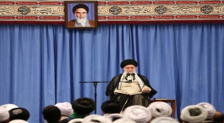 رهبر انقلاب: مذاکره با آمریکا یعنی تحمیل خواسته های آمریکا به ایران