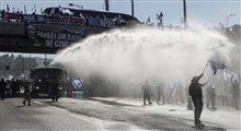استفاده پلیس اسرائیل از ماشین‌های آب‌پاش برای سرکوب