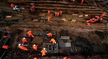 حفر گورهای دسته جمعی در انگلیس برای تدفین قربانیان کرونا