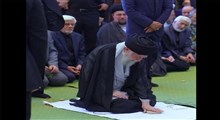 «پنجره»ای به تبرک جستن حضرت آیت‌الله خامنه‌ای به تربت سیدالشهداء