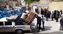 اهدای لوازم خانگی به سیل زدگان شیراز