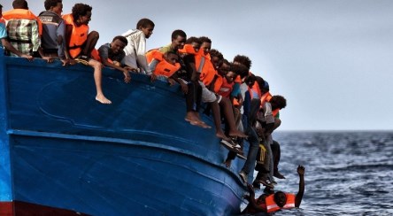 بیش از هزار مهاجر امسال در مدیترانه غرق شده‌اند