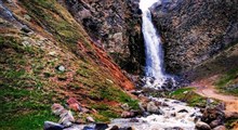 منظره دیدنی آبشار سردابه در اردبیل