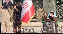پیرزن عراقی با پرچم ایران چه کرد؟