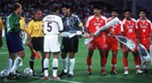اعتراض بازیکنان تیم ملی در سال ۱۹۹۸