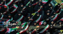 رژه دیروز دختران جان فدا در خیابان انقلاب