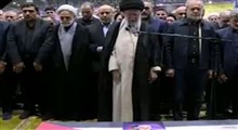 اقامه نماز رهبر انقلاب بر پیکر شهید اسماعیل هنیه