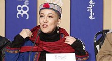 برداشتن روسری در کنفرانس خبری توسط پانته آ بهرام