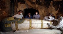 ویدیوی باز شدن تابوتی بعد از ۲۶۰۰ سال