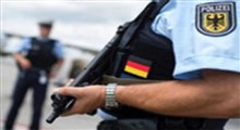روش عجیب پلیس آلمان برای چک کردن فاصله اجتماعی